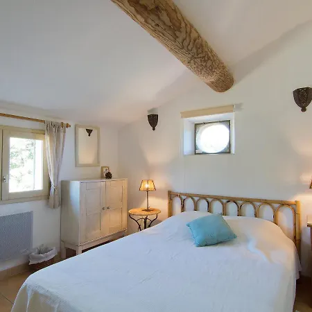 בית נופש Les Cairnes By Interhome *