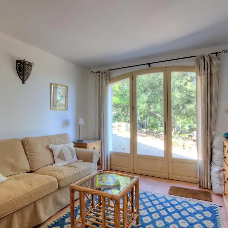 Les Cairnes By Interhome Viens